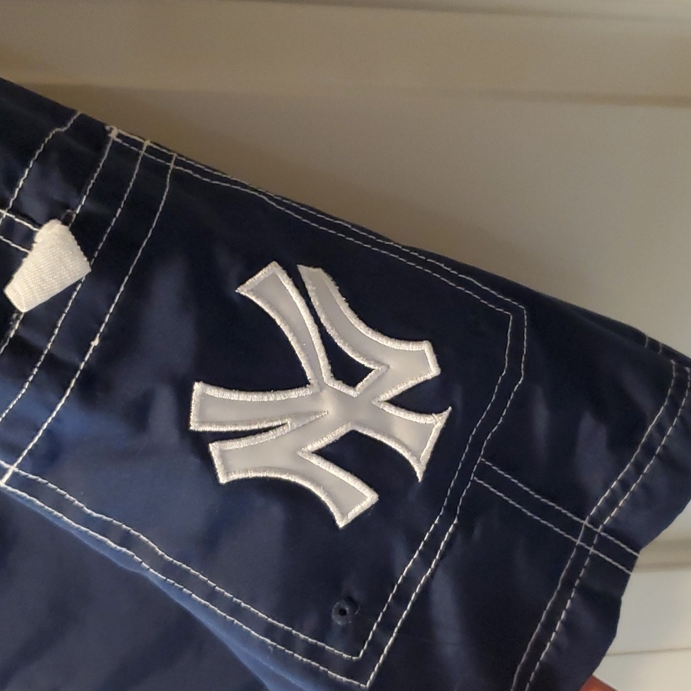 Yankees Swim Trunks - Picture 4 of 4